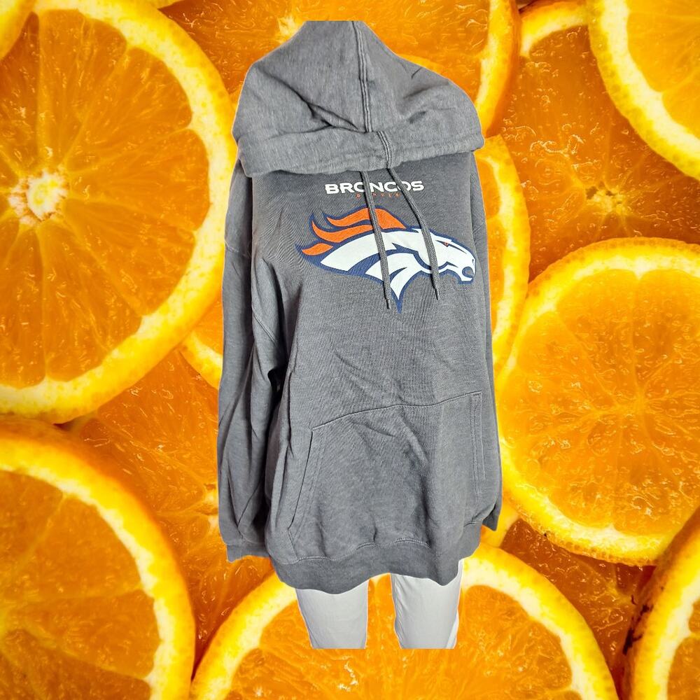 Majestic Men's‎ Grey Denver Broncos Critical Victory Pullover Hoodie